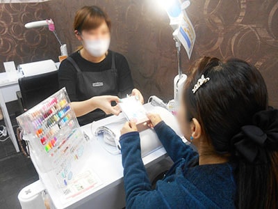 美容意識の高い女性に向けたマウスウォッシュサンプリング事例3