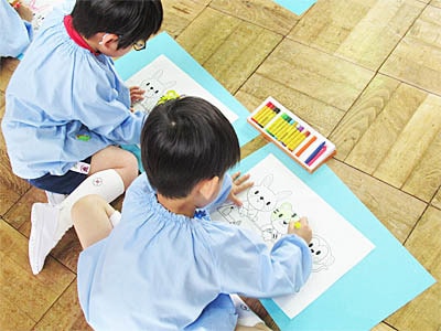 東京都内の幼稚園にて園児に向けた有名ハンドソープメーカーによる手洗いイベント実施事例4