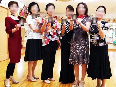 社交ダンス教室の女性生徒と女性スタッフに向けた人気ブランドのヘアパック試供品サンプリング事例2