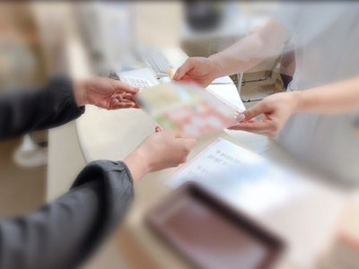 出産することで生活が変わり始める妊産婦と忙しい園児の保護者に向けたケアクリームのサンプリング事例1
