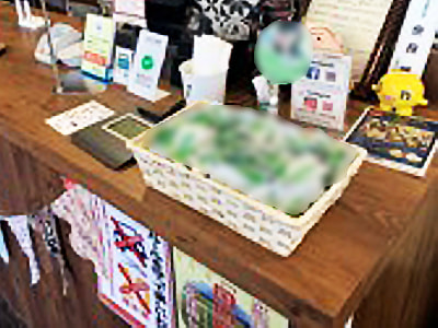 全国のレストラン/カフェにおける新商品清涼菓子の設置サンプリング事例1