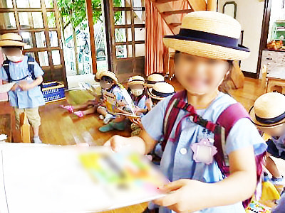 幼稚園と保育園での新発売のどうぶつの形をしたグミのお楽しみセットのサンプリング事例4
