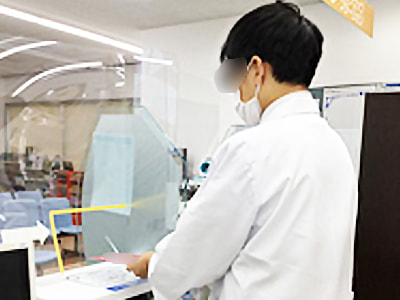 便秘薬を処方されている患者に向けた慢性便秘疾患啓蒙チラシのサンプリング事例2