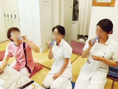 医療従事者に向けたヨーグルト飲料のサンプリング・プロモーションの実施事例