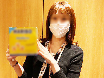 オフィスワーカーに向けたオフィスコーヒー契約企業内でのフルーツフレーバーグミのサンプリング事例4