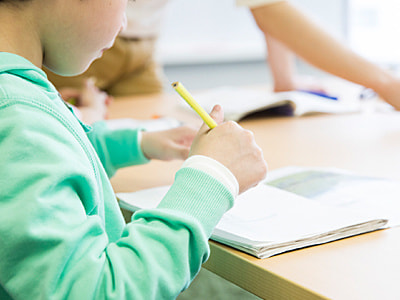 小学3年生と教職員に向けた「きれいなノート」を書くための工夫がされた学習ノートのサンプリング事例4