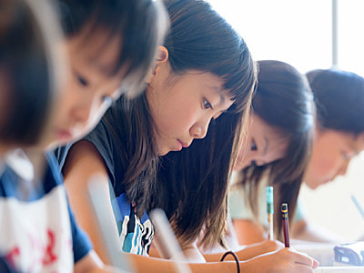 小学3年生と教職員に向けた「きれいなノート」を書くための工夫がされた学習ノートのサンプリング事例3
