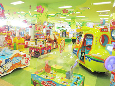 大手流通店内の子供向け室内アミューズメント施設Mでのルートサンプリング1