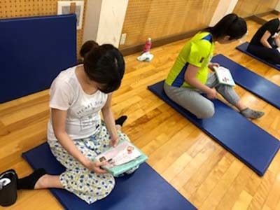 オンラインヨガサービスの妊産婦に向けた告知サンプリング事例1