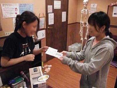 オンラインヨガサービスの妊産婦に向けた告知サンプリング事例2