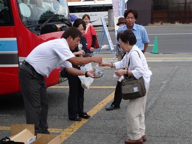 旅行会社バスツアーでの新ジャンルビールサンプリング事例1