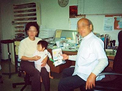 小児科での幼児向け医薬品冊子のサンプリング事例2