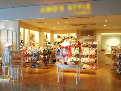 インナーショップでの基礎化粧品サンプリング事例1