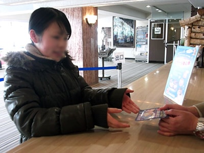 温泉旅館でのホットアイマスクサンプリング事例3