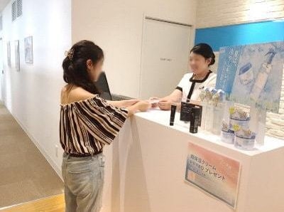 スキンソープ&スキンケア商品試供品セットの脱毛サロンでのサンプリング事例2