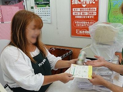 クリーニング店での第三のビールサンプリング事例1