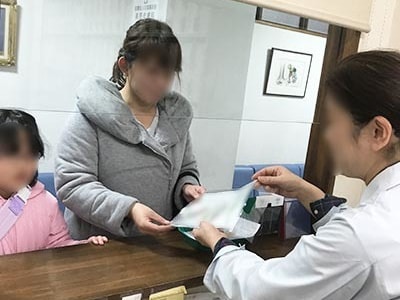 皮膚科医院でのダニ除去スプレーサンプリング事例3