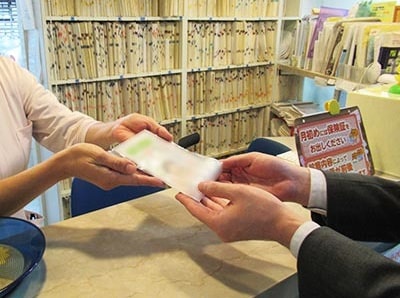 皮膚科医院でのダニ除去スプレーサンプリング事例2