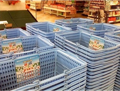 ダイエー食品売場での飲料メーカー新商品プロモーション事例3