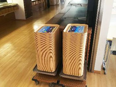 大学食堂トレイマットでの飲料メーカーキャンペーン告知広告事例4