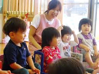 幼児向けミュージカル告知物の幼稚園/保育園サンプリング事例3