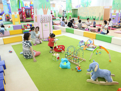 子供の室内あそび場店舗でのサンプリング2