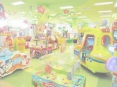 大手流通店内の子供向け室内アミューズメント施設Mでのルートサンプリング