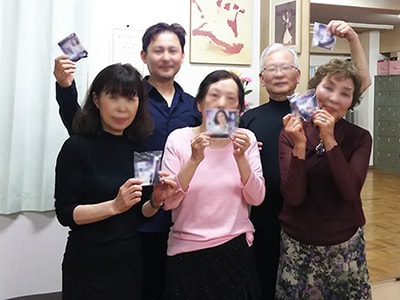 美白歯磨き粉の社交ダンス教室でのサンプリング事例3