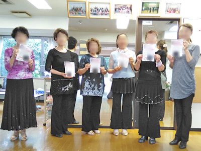 社交ダンス教室の女性生徒に向けたカバー力が高いファンデーションのサンプリング事例3
