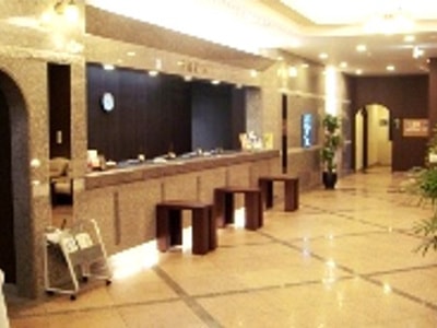 ビジネスホテルRのフロントでのサンプリング1