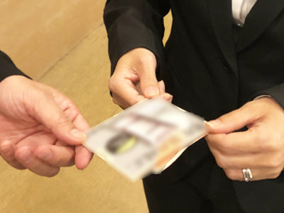 男性の美意識が高まるウェディング施設での男性用BBクリームのサンプリング事例