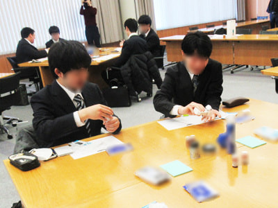 大手男性化粧品メーカーによる大学での就活身だしなみセミナー事例4