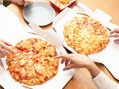 宅配ピザデリバリー時サンプリング1