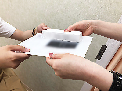 皮膚科に通う肌に悩みを持つ患者に向けた全成分日本製モイスチャーゲルクリームのサンプリング事例4