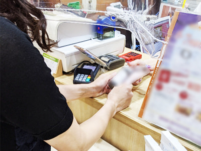 美意識の高い美容皮膚科と美容外科の30代女性受診患者に向けた美容ドリンクのサンプリング事例4