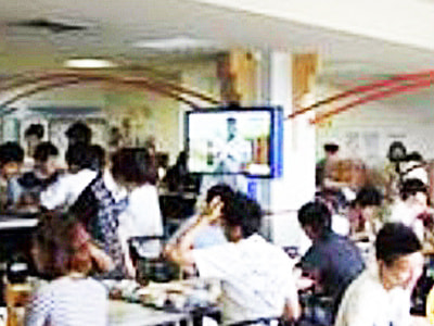 大学内サイネージ「キャンパスTV」映像放映