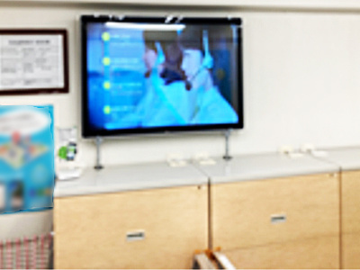 不動産店舗チェーンでの映像放映