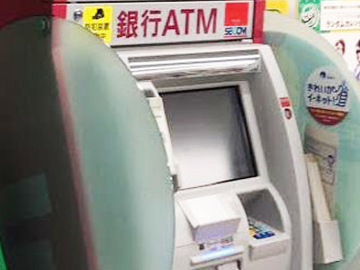 大手コンビニを利用する20~30代男性客に向けたエナジードリンク商品の認知向上施策事例