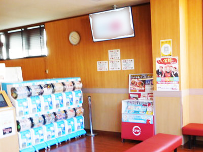 全国大手回転寿司チェーンにおける人気キャラクター公式動画配信サービスプラン映像放映事例2