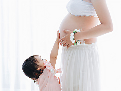 肌質が変化しやすい妊婦や婦人科患者に向けた洗顔&メイク落としのサンプリング事例