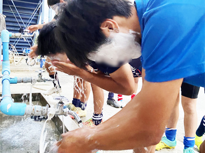 大手化粧品メーカーによる中学校・高校での洗顔フォームサンプリング&アンケート調査事例