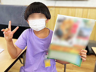 幼稚園・保育園・学童の園児&児童に向けたぬり絵&クイズ付き図鑑紹介チラシのサンプリング事例1