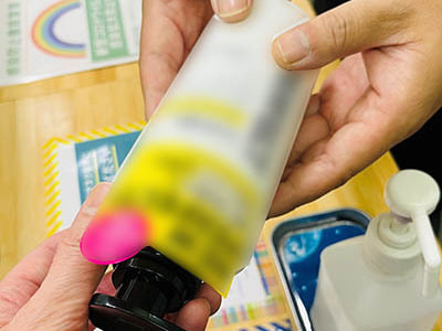 人気のサウナ施設での男性向けヘアケア商材・スキンケア商材のサンプリング事例2