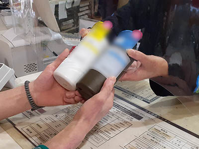 人気のサウナ施設での男性向けヘアケア商材・スキンケア商材のサンプリング事例3