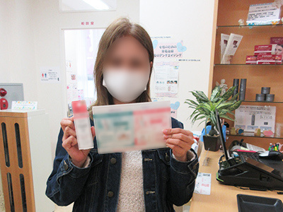 美容皮膚科・皮膚科での肌に悩みを抱えている女性患者に向けた敏感肌用スキンケア商品サンプリング事例3