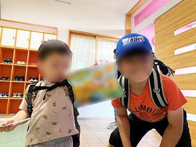 生後1ヶ月の赤ちゃんから大人まで使える全身用保湿クリームの保育園サンプリング事例2