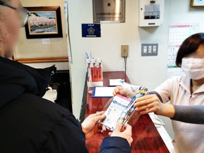 全国の歯科医院での大手メーカー歯ブラシのサンプリング事例4