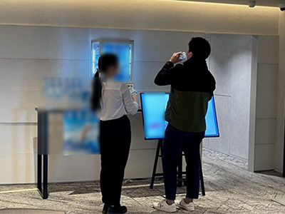 水分補給を必要とするビジネスパーソンに向けた無糖清涼飲料水のサンプリングイベント事例4