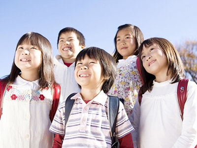 小学校での無料配布「O円(応援)ノート」広告2