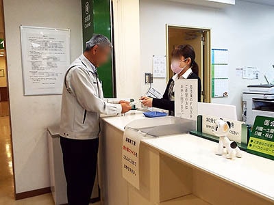 宮城県のシニア層に向けた健康機能食品の粉末緑茶のサンプリング事例4